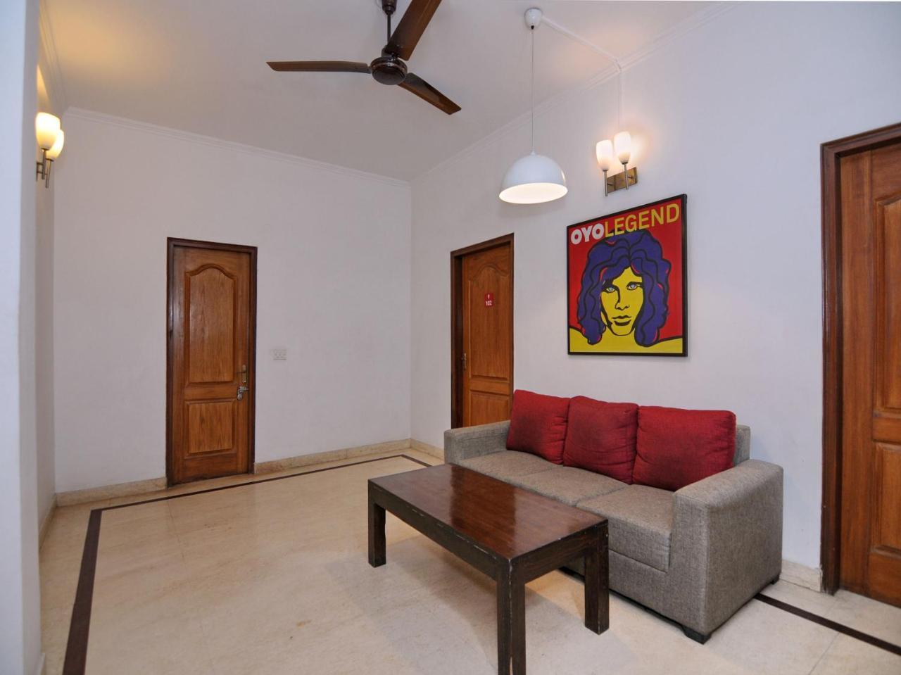 Oyo Flagship 592 Hauz Khas Village Нью-Делі Екстер'єр фото