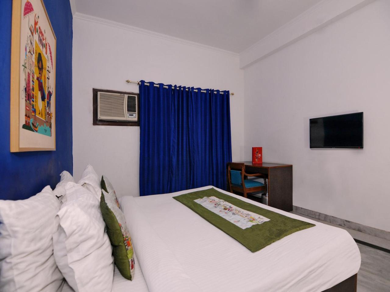 Oyo Flagship 592 Hauz Khas Village Нью-Делі Екстер'єр фото