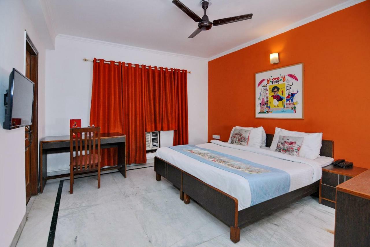 Oyo Flagship 592 Hauz Khas Village Нью-Делі Екстер'єр фото